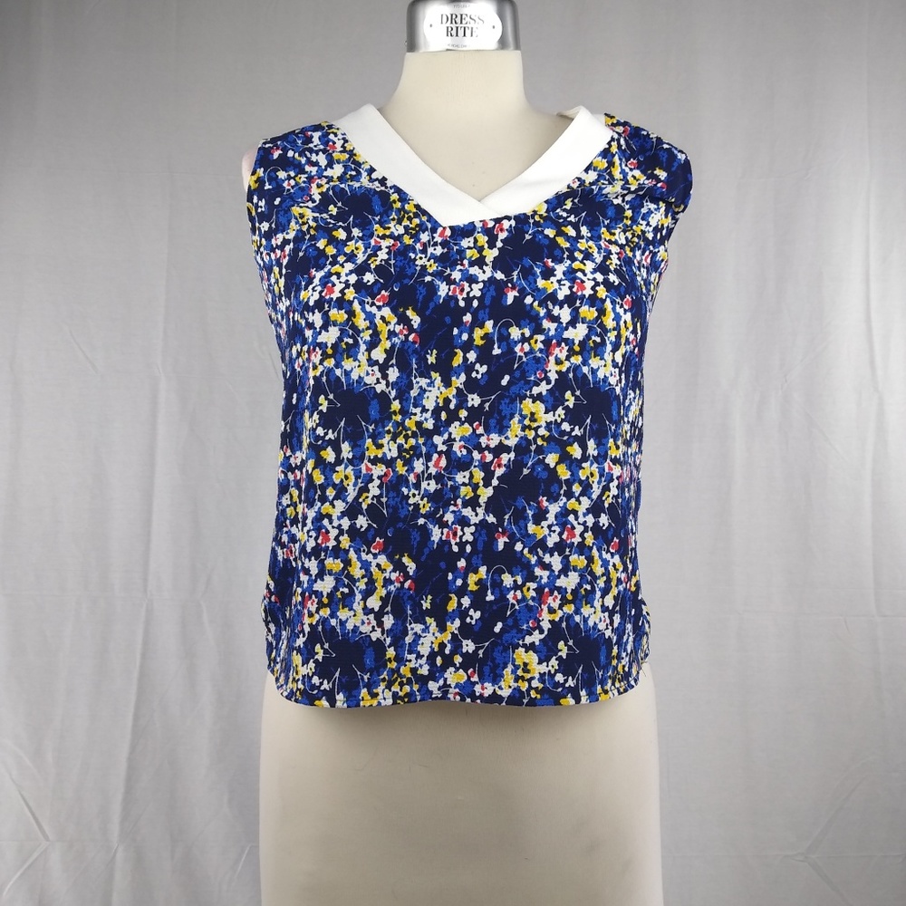 Women's pullover blouse